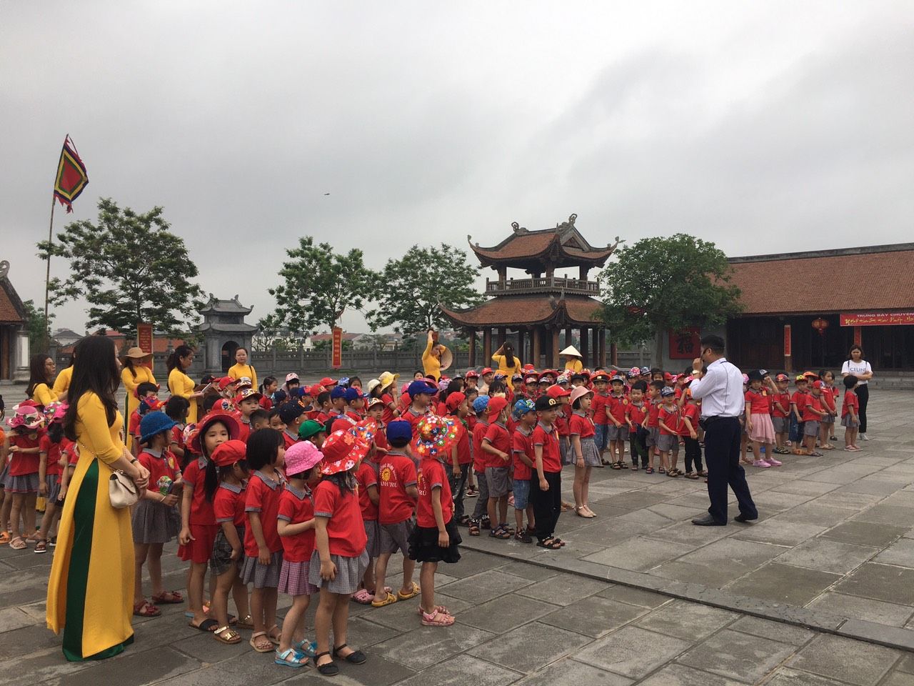 ảnh văn miếu 11